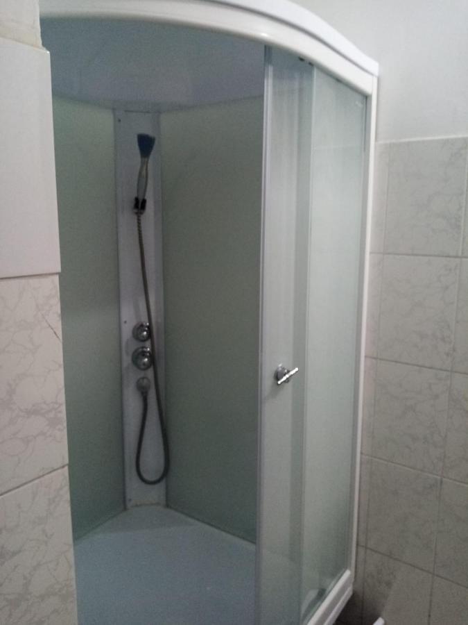 Hostel Raikhan Atyraū Dış mekan fotoğraf